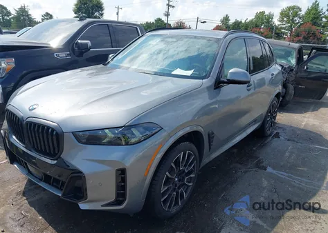 2026 BMW X5 xDrive40I z USA, uszkodzony, nr VIN 5UX23EU08T9076197